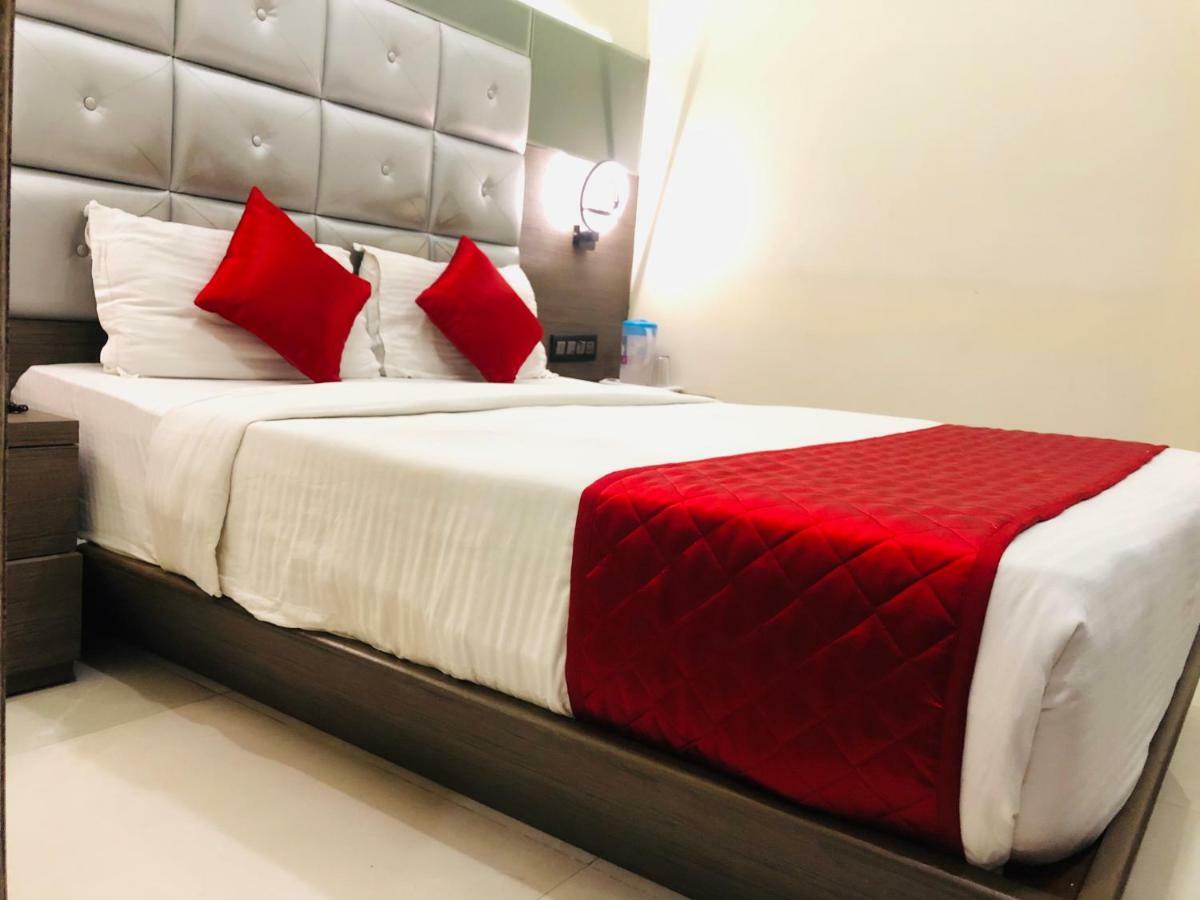 Hotel Guestinn Residency Bombay Extérieur photo