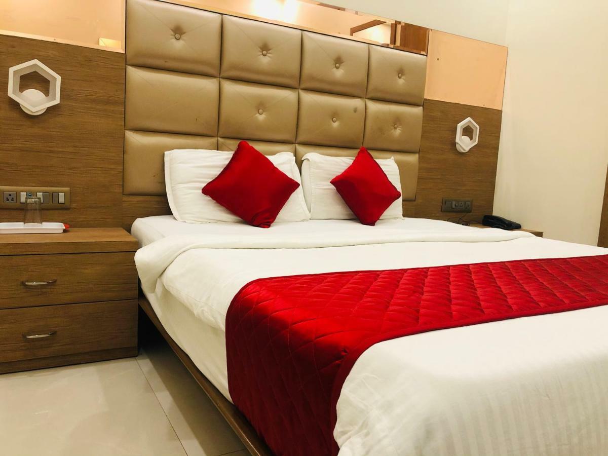 Hotel Guestinn Residency Bombay Extérieur photo