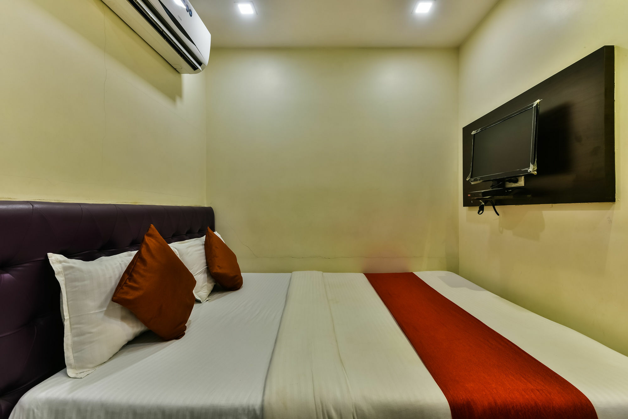 Hotel Guestinn Residency Bombay Extérieur photo